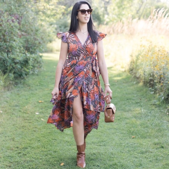 Anthro Mellody Flutter Sleeve Tiered Floral Midi Dress - Picture 6 of 14